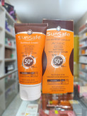 کرم ضدآفتاب پوست چرب بدون رنگ spf 50 مات کننده و بسیار قوی