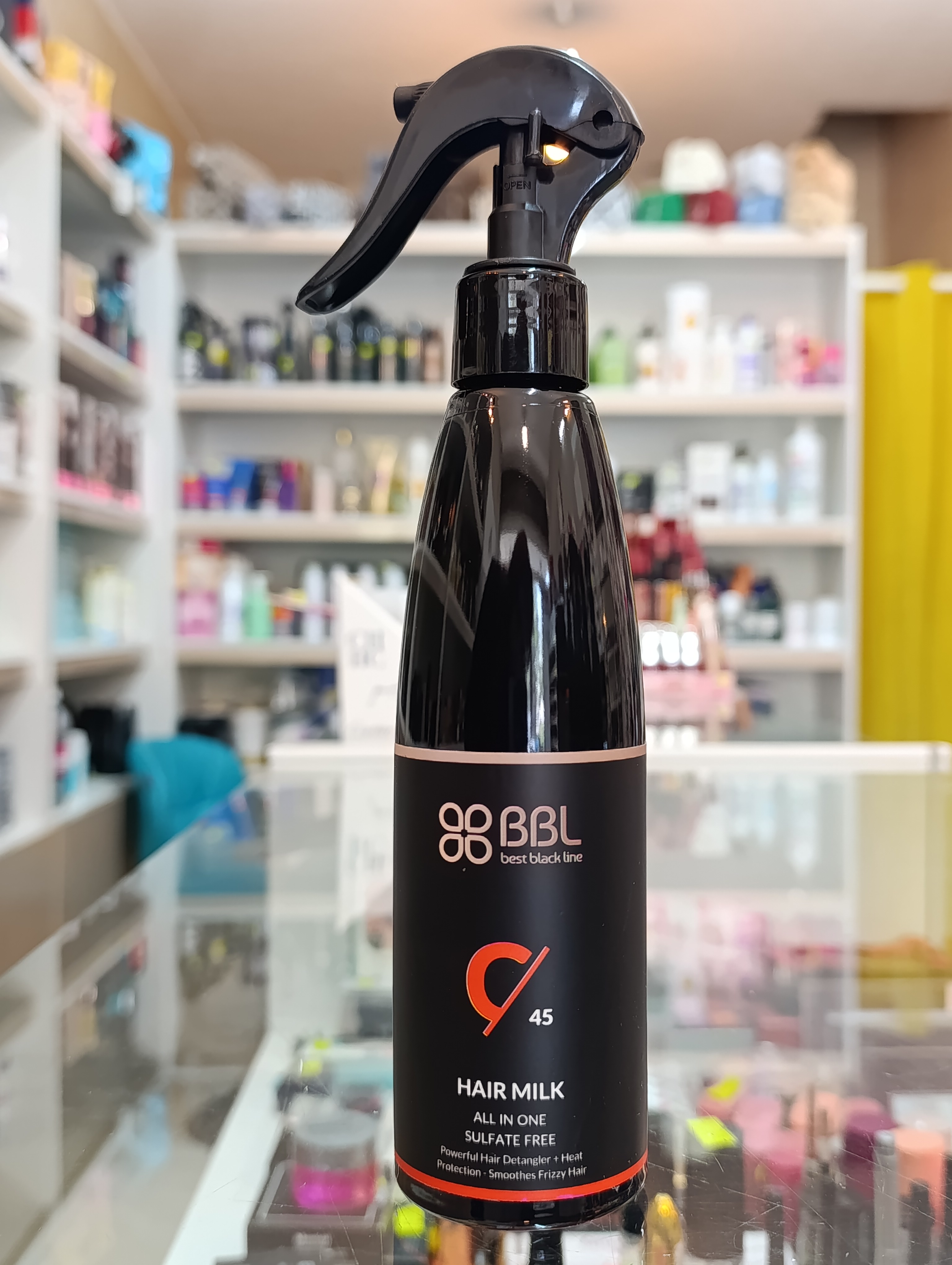 اسپری ضد وز و خشکی شیر مو bbl c45