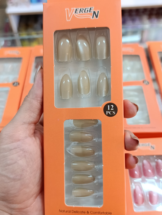 ناخن مصنوعی سر گرد طرح کروم ژله ای (بدون نیاز به چسب) g 416