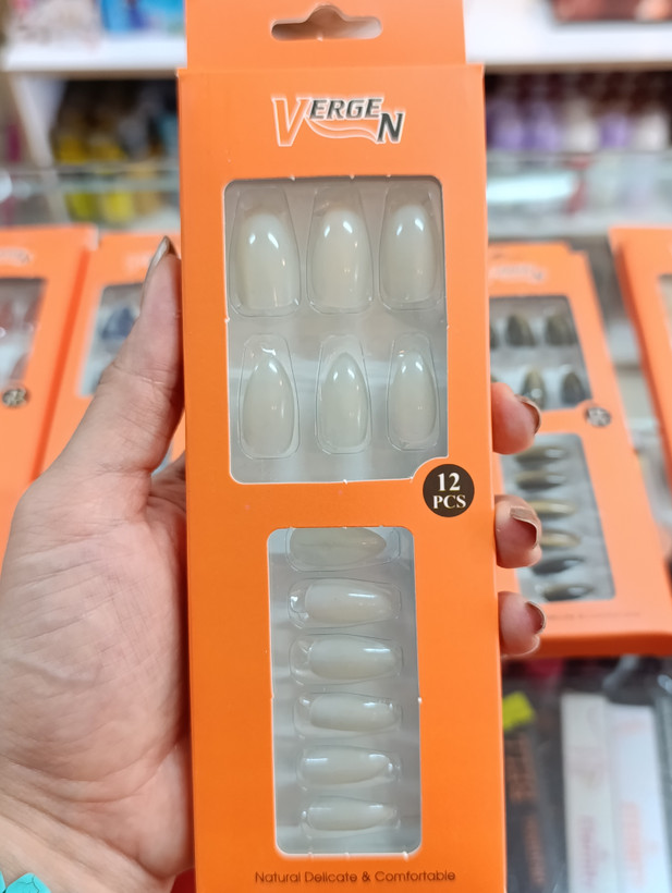 ناخن مصنوعی سر گرد طرح کروم ژله ای (بدون نیاز به چسب) g413