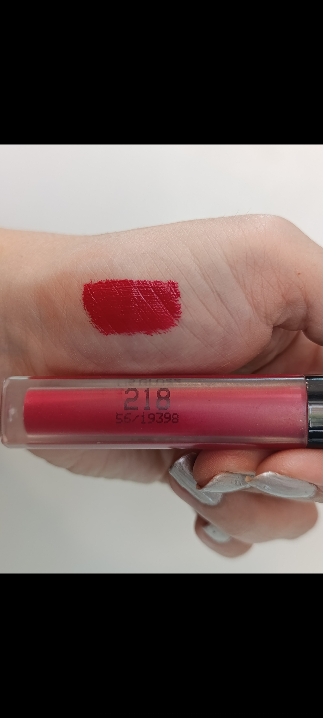 رژلب مایع مات و ۲۴ ساعته الیز کیتا بدون چسبندگی یا بره بره شدن ۲۱۸