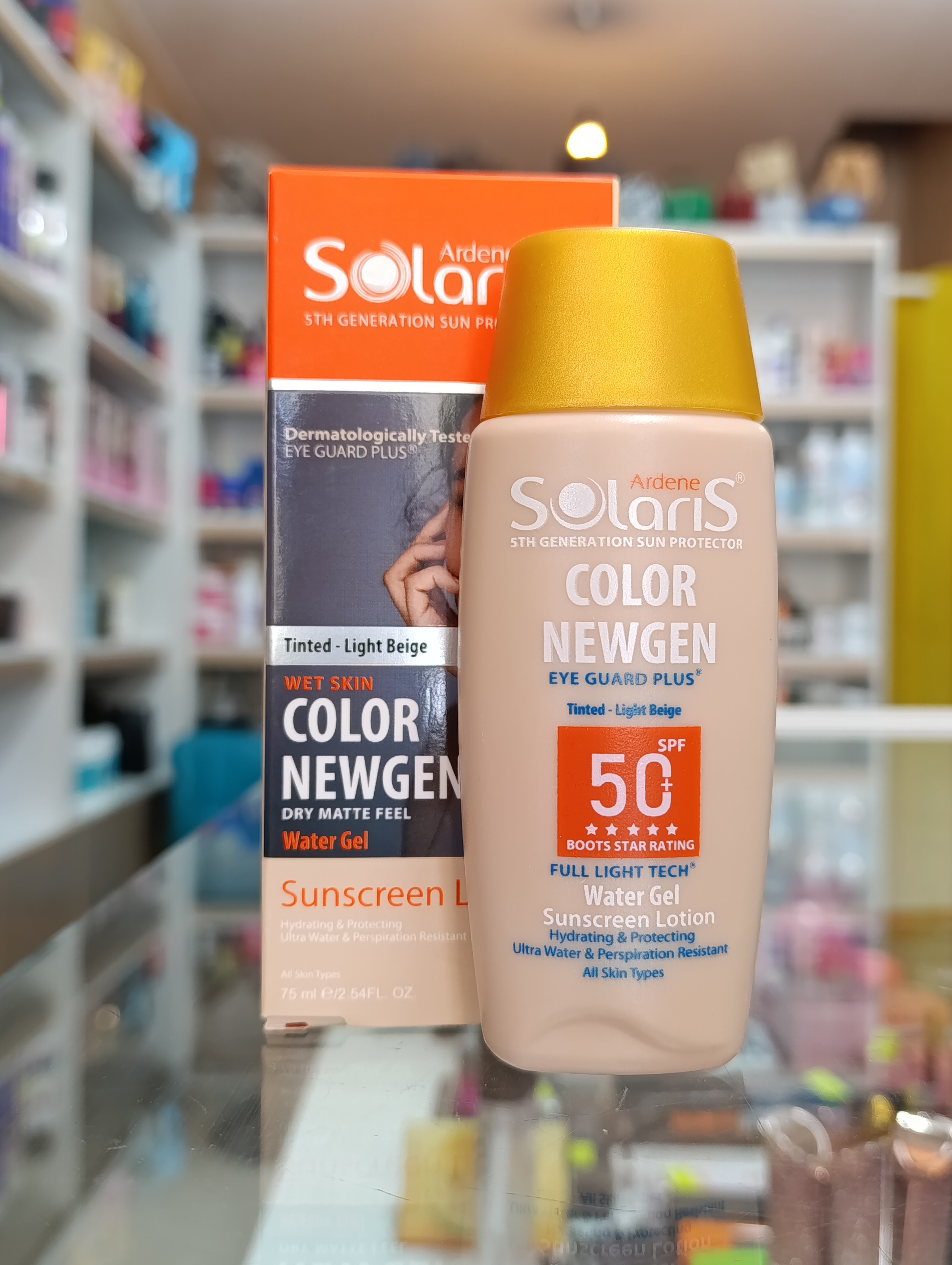 کرم لوسیون کالر تیوژن ضدآفتاب فاقد چربی spf 50 مناسب انواع پوست بویژه پوست چرب